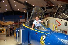 gallery_current_64-07-loubris-1