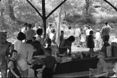 gallery_vintage_66-01-easterpicnic1